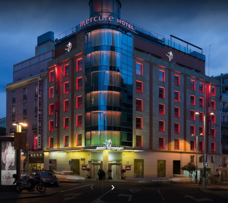 Sofás cama con dos camas de 90x190 en las habitaciones cuádruples del